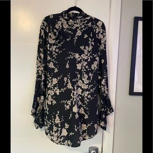 Free People long sleeve backless floral dress sz xs